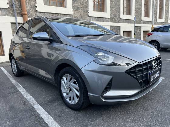 HYUNDAI HB20 1.0 12V FLEX EVOLUTION MANUAL HYUNDAI HB20 1.0 12V FLEX EVOLUTION MANUAL